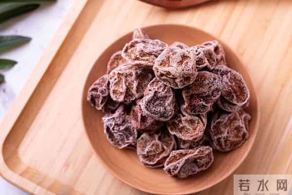 店铺2颗话梅卖51元