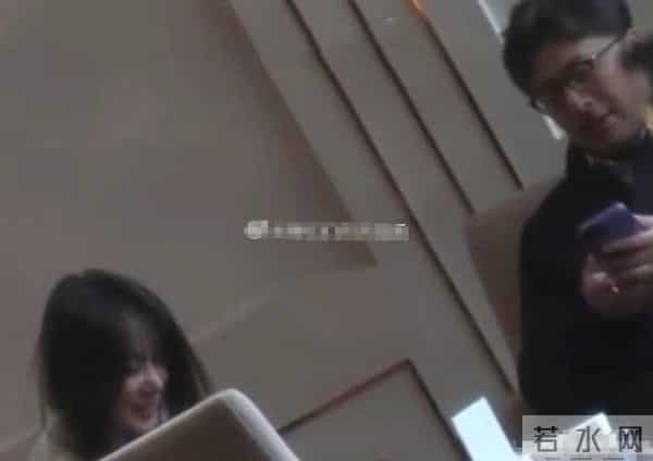 花珊珊：王岳伦恋上花珊珊，软饭男和精明女的较量，还是男人都爱女网红？