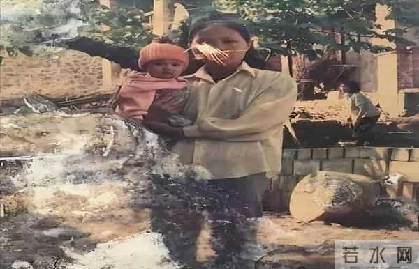 夫妇身亡留下的8孩有很多人想领养