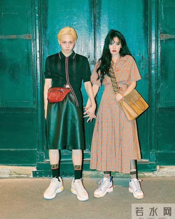 朱杰与刘洋影子官宣结婚