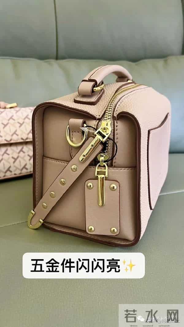 天美意官网：重磅来袭，【天美意】女包，买一送一个，到手两个包包