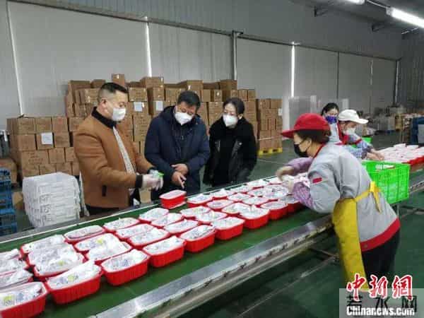 重庆美食网：疫情之下重庆美食业转“危”为“机”谋升级突围