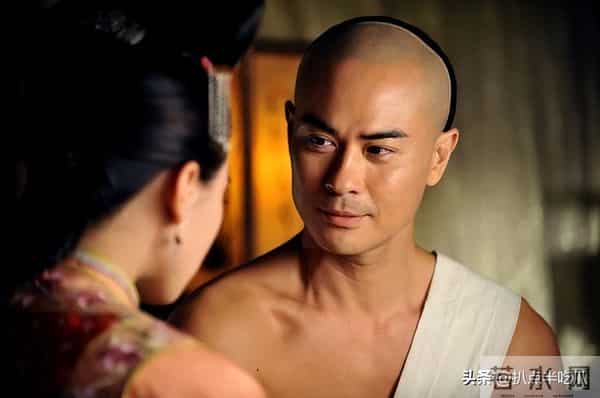 月事妹是谁:何超莲否认婚变 - “豪门赘婿”不好当,感情混杂利益,狗血一地?