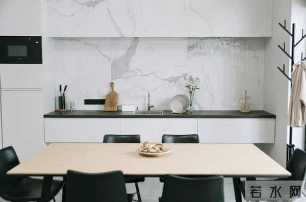 女子蒸大闸蟹核辐射警报不断