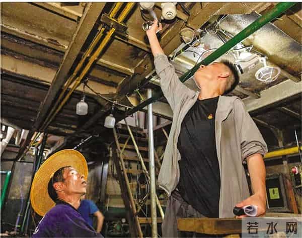 潘奕:记者在温岭跟访船舶检验——验船师:心细如发护远航