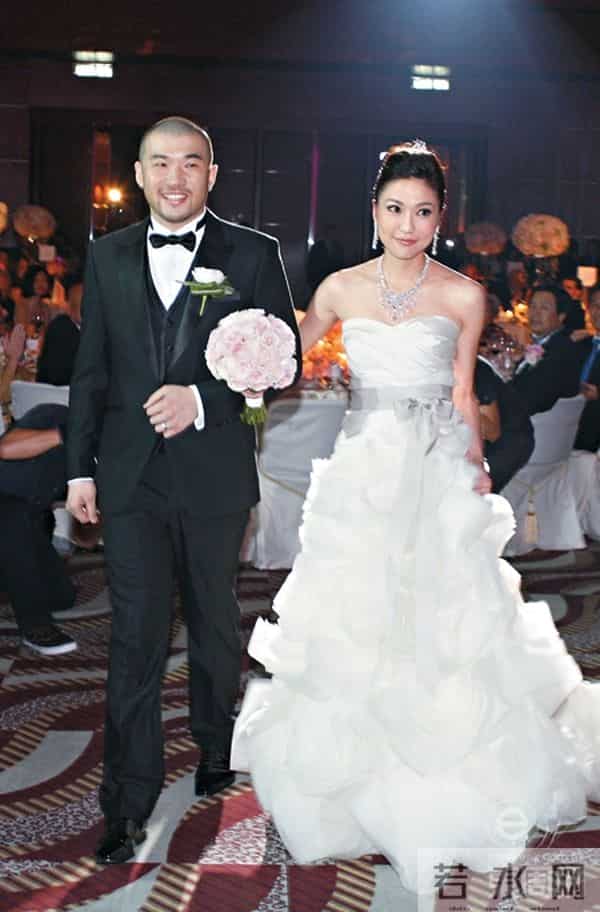 陈汉骢：人生最大成就是婚姻：一个样样普通的汉子，唯一不普通的就是老婆