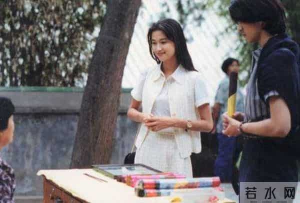 大飒蜜是谁:她被称为“京圈大飒密”,曾玩遍京圈大佬,就连某凡都被收入麾下