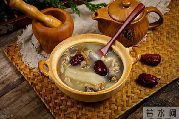 医生吃火锅剔脑花血管