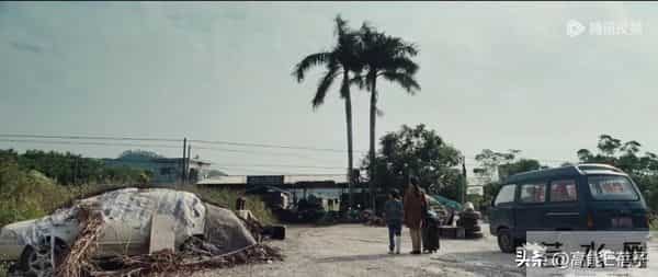 王宝强开什么车