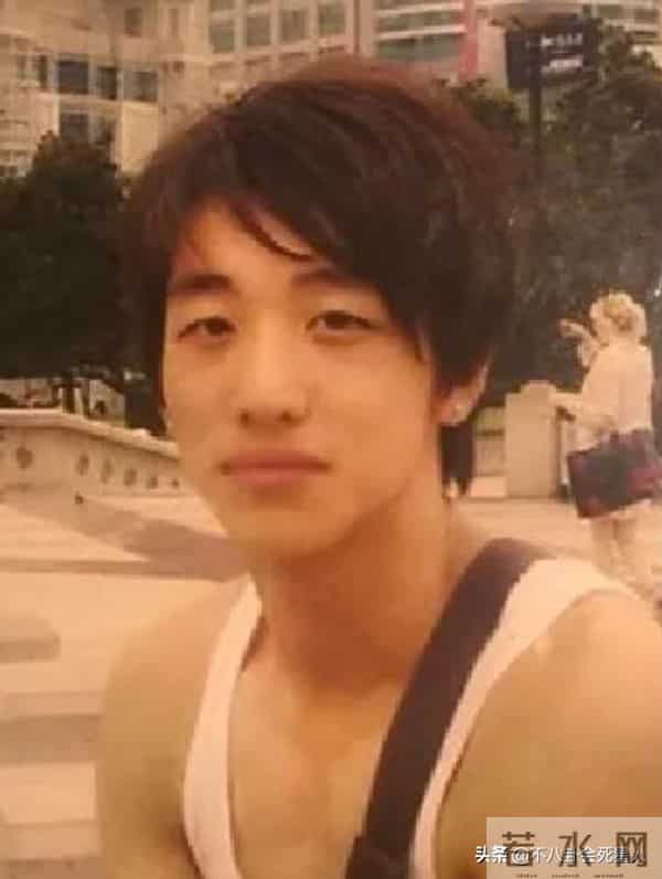 古巨基割双眼皮