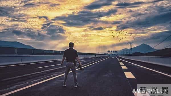 收入越高越不自由