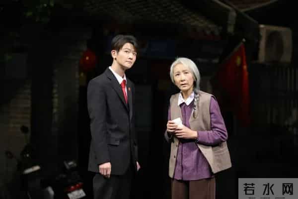 阿道夫小宇：大戏看北京文艺资讯丨话剧《鼓楼那些事儿》展老城岁月温情