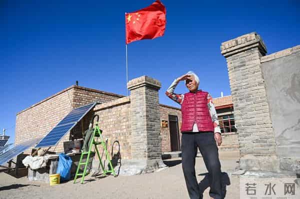 骑尼玛：“守边奶奶”尼玛：18万公里巡边路，53载家国情