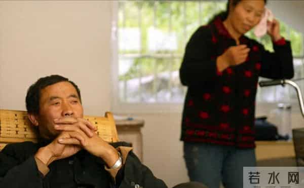 金钱是个柜：五百块钱引发的家庭风波