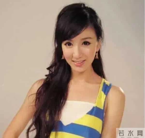 柳岩整形前后对比