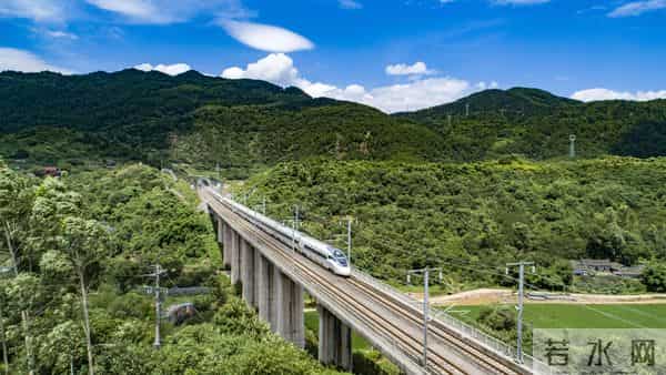 璧山论坛:区委书记说(10)|重庆主城扩容 璧山区这么干!——加快同城化步伐 打造主城都市区的“迎客厅”