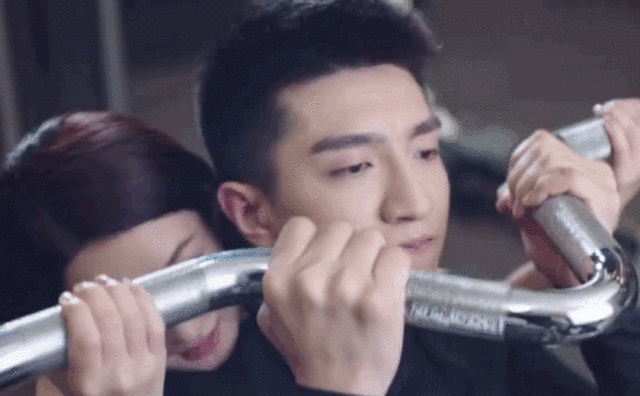 十七岁的天空吻戏