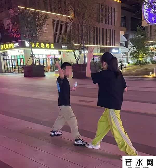 江苏一公司老板季晨阳去世，提新车没多久，女儿12岁，妻子很漂亮