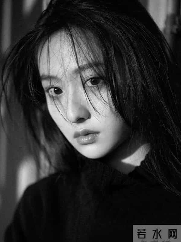 胡连馨和于适视频截图