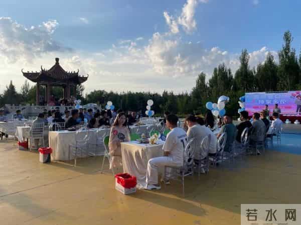 多伦交友：搭起鹊桥领婚恋新风 助青年职工寻爱成功