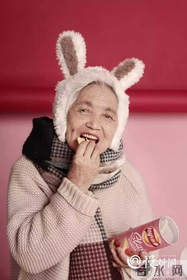 87岁少女系写真