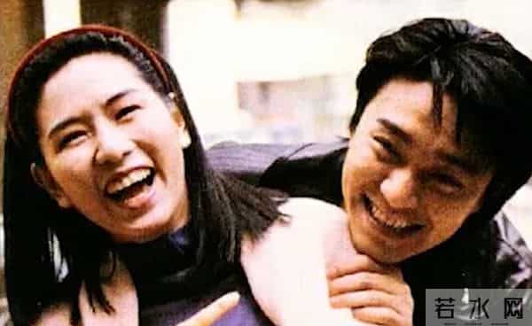 周星驰结婚:60岁周星驰至今未婚,不是因为朱茵