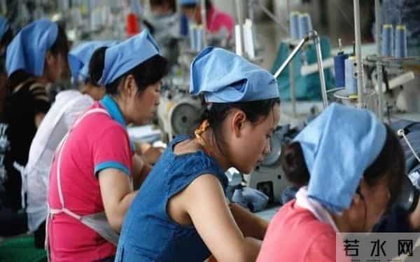 夫妇身亡留下的8孩有很多人想领养