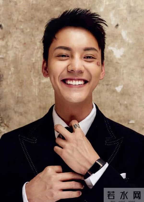 陈伟霆安全返航