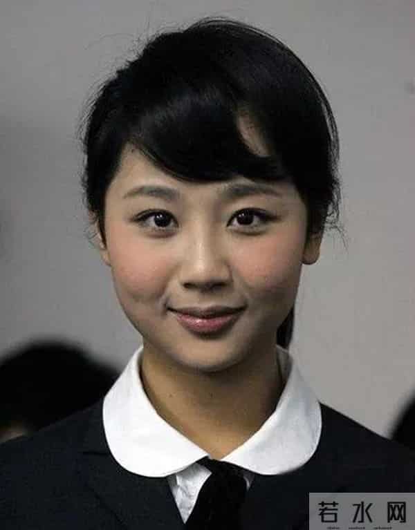 柳岩整形前后对比