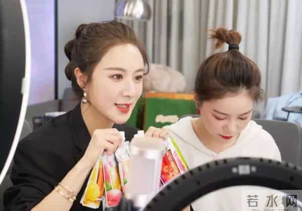 李佳琦宣布不再直播