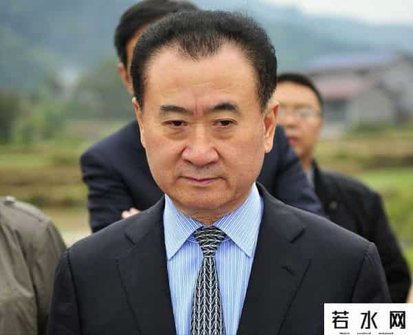 71岁王健林限高被取消，但近照骨瘦如柴，在日本的思聪传来坏消息