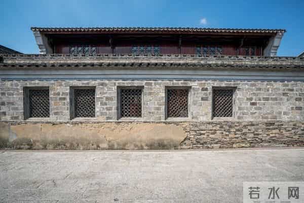 和理发店阿姨第一次