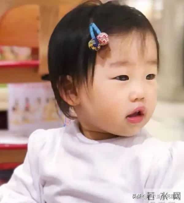 古巨基割双眼皮