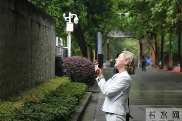 重庆第二外国语学校