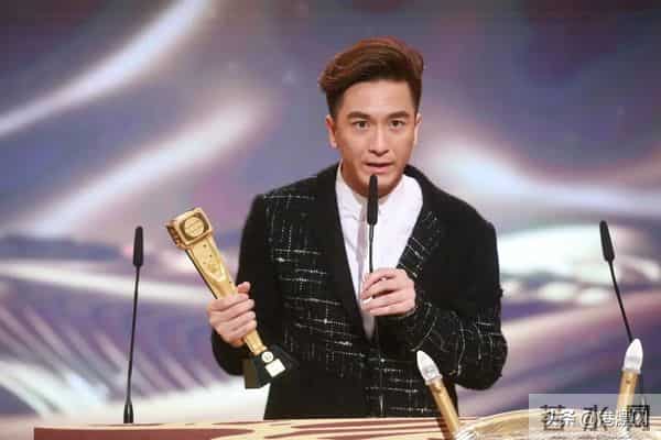 官恩娜个人资料