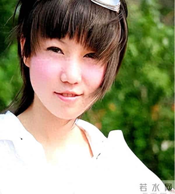 张小雨人体：最红“裸模”张筱雨，一年拍21套人体写真，如今40岁却仍未婚