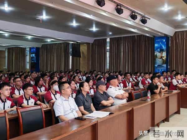 重庆29中:重庆二十九中新生入学教育系列活动圆满落幕