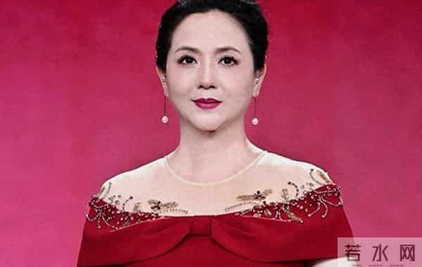 我妈三十多岁很漂亮