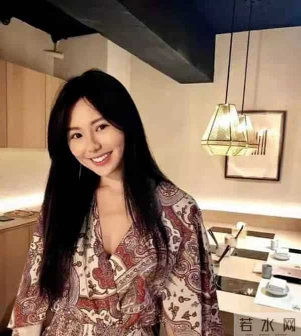 朱杰与刘洋影子官宣结婚