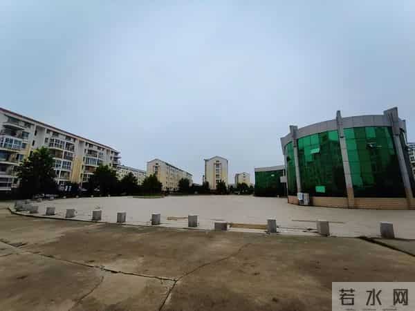 5万买海景房乳山银滩跌成海边鹤岗