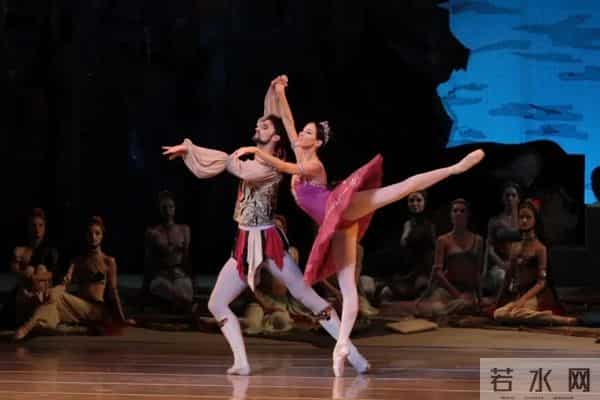 阿道夫小宇：大戏看北京文艺资讯丨话剧《鼓楼那些事儿》展老城岁月温情