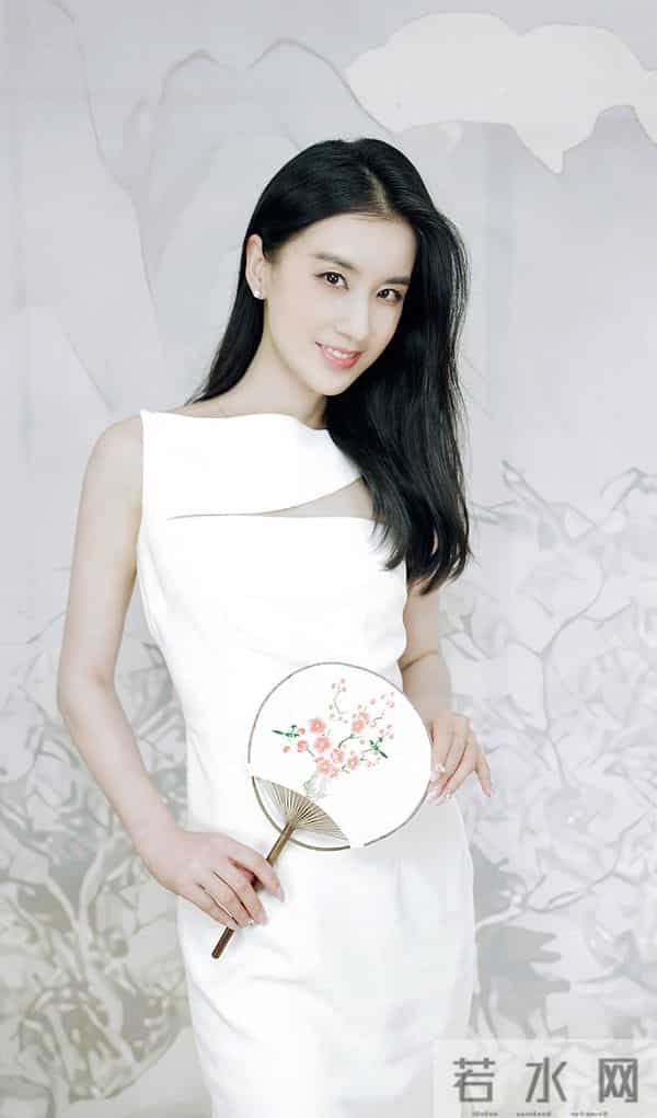 北影校花韩一菲