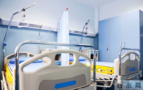 芙蓉姐照片：18年前，曾火爆全网的初代网红“芙蓉姐姐”，如今怎么样了？