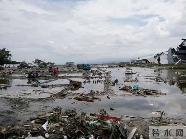 krabi:口述丨2004年印度洋大海啸亲历者回首,到现在还有后遗症