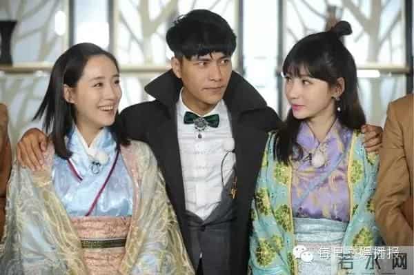 柳岩整容前后对比照