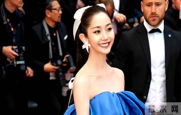 三宝千惠迎宾照