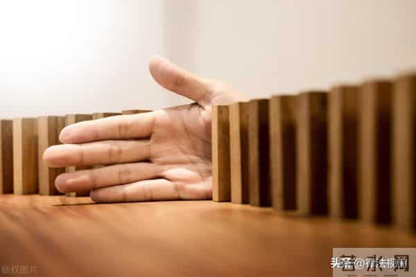 奶妈性服务：1500一次，加钱可躺怀里吸吮，“成人奶妈”私下进行人乳交易曝光