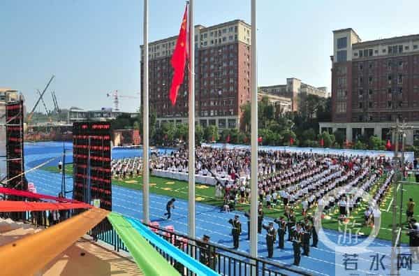 人和街小学：渝北打造一批优质名校，空港新城人和街小学今日正式投入使用