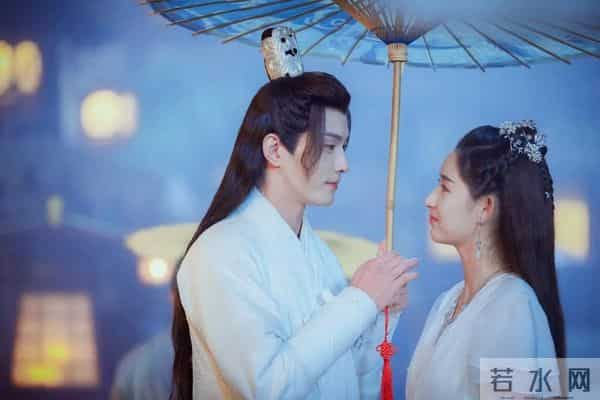 杨玏女朋友：绯闻男友有郑锐彬、胡波、肖战、徐正溪，杨玏的女友王玉雯不简单