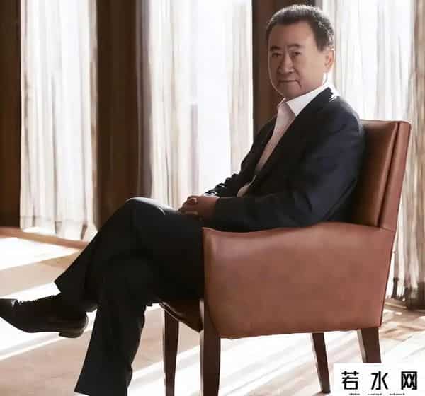 王健林被限制高消费！万达被强制执行4亿，王思聪在外泡妞赌博